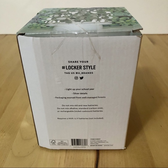 U Brands Locker Decor Silver Magnetic LED Chandelier Style Battery Operated - Picture 6 of 9